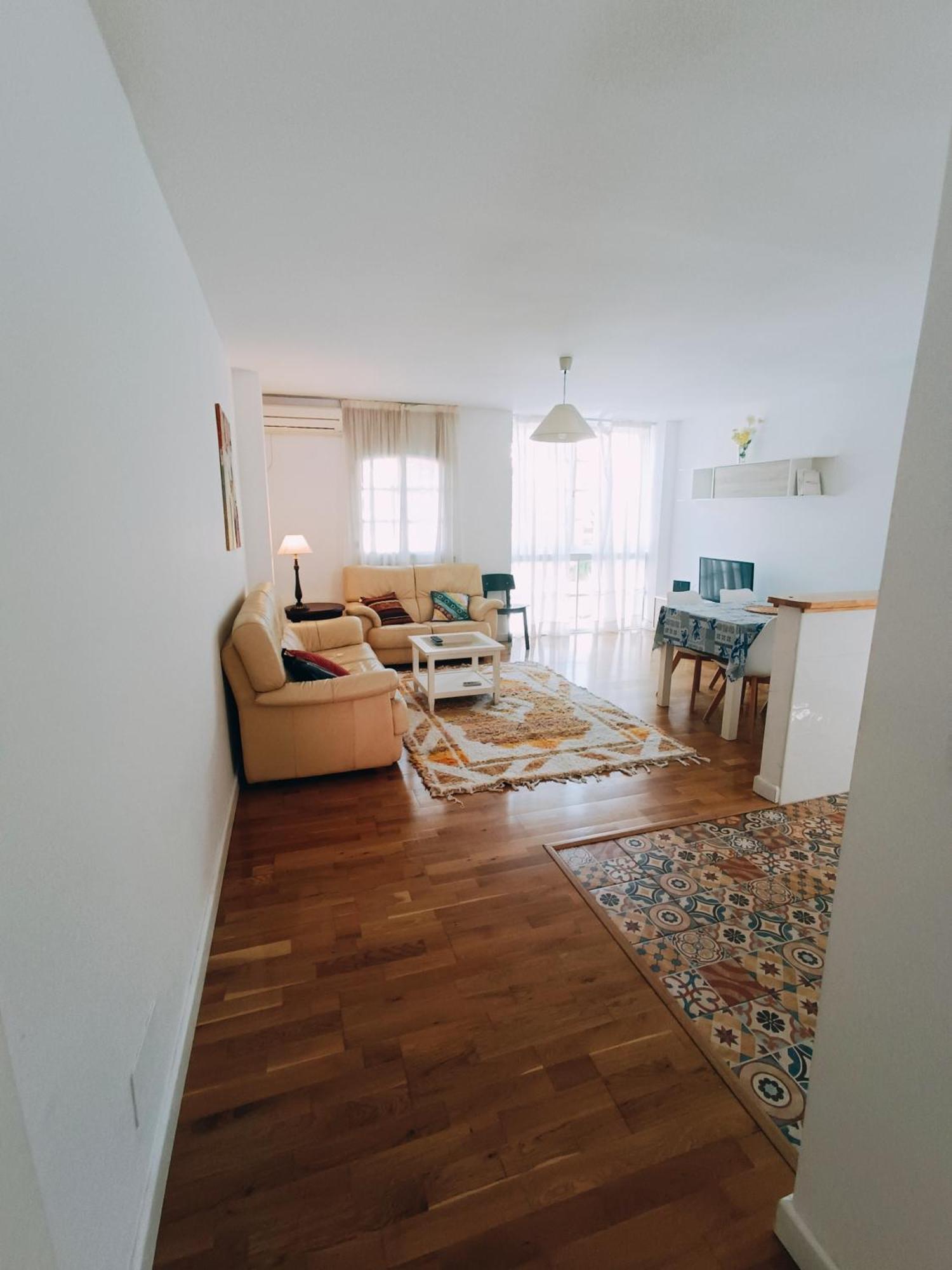 Bolivia Beach Apartments Málaga Dış mekan fotoğraf